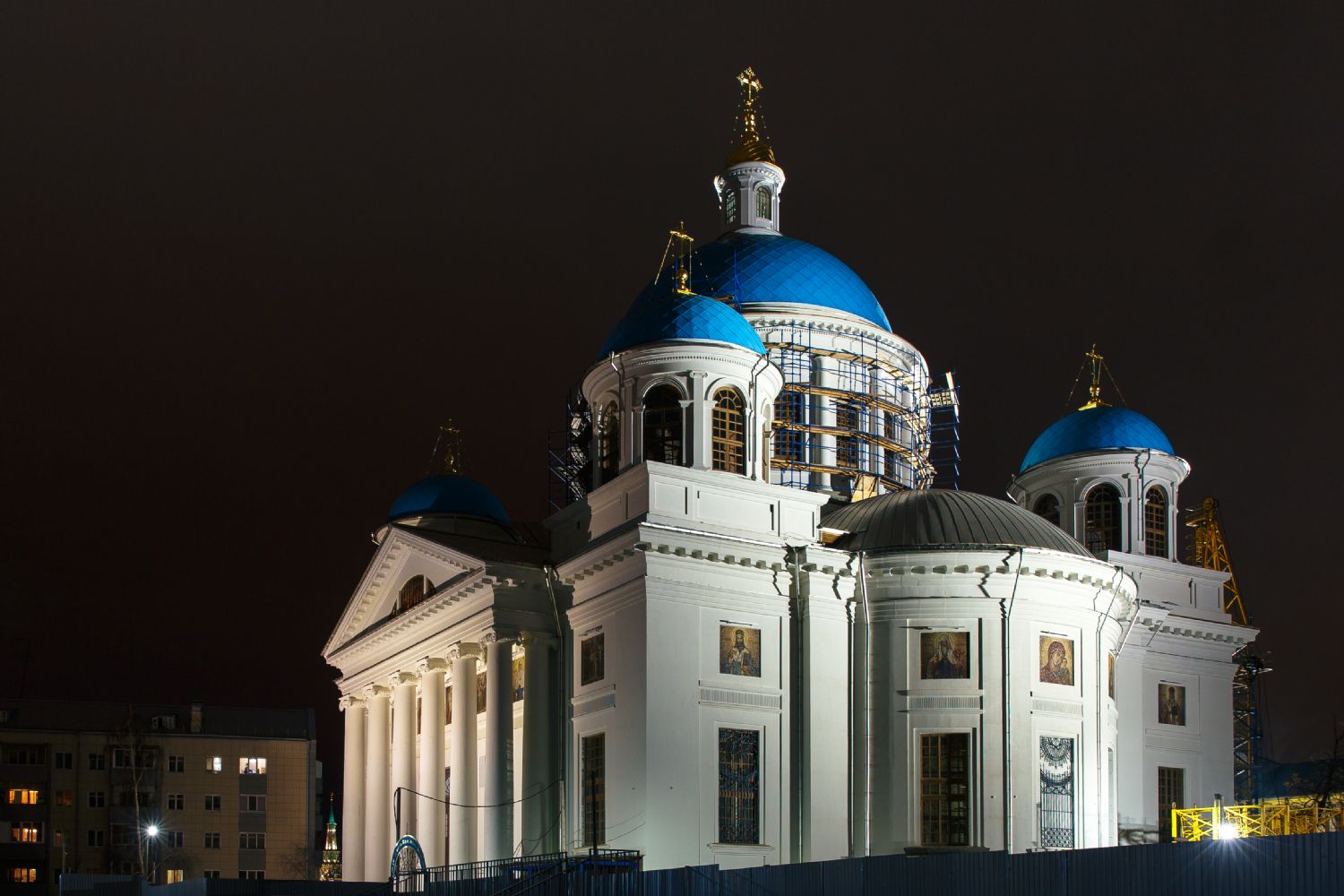 Фоторассказ. Воссоздание Собора в честь Казанской иконы Божией Матери.
