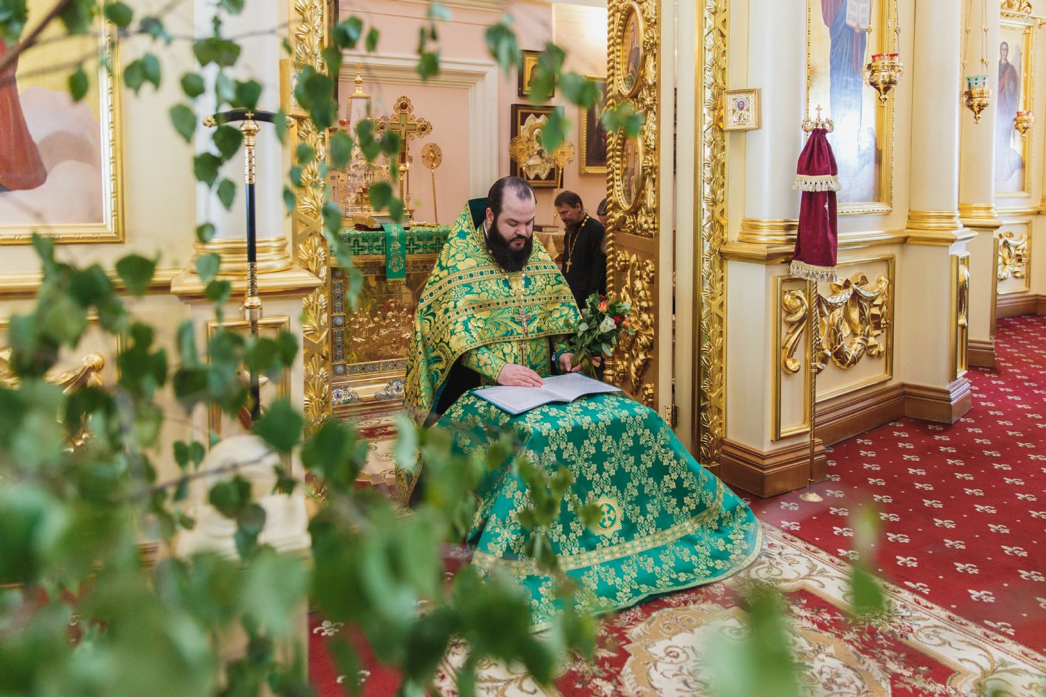Празднование Святой Пятидесятницы в Казанско-Богородицком монастыре