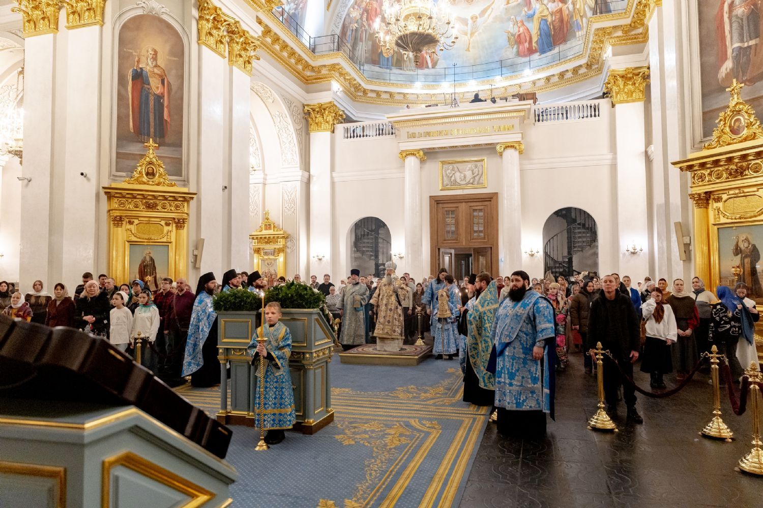 В канун Недели о Страшном Суде митрополит Кирилл совершил всенощное бдение в Казанском кафедральном соборе