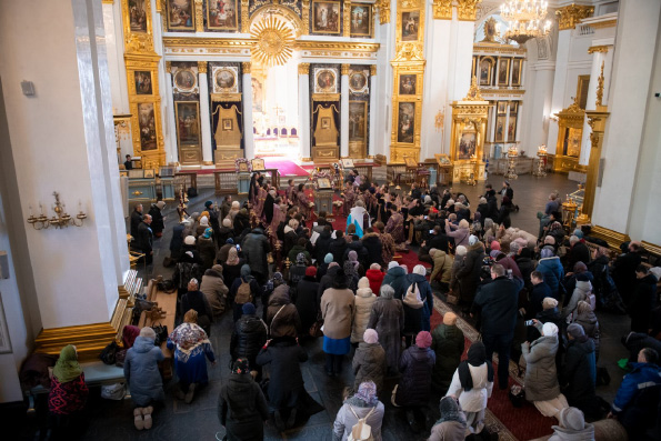 В столицу Татарстана принесена мироточивая икона Божией Матери «Умягчение злых сердец»